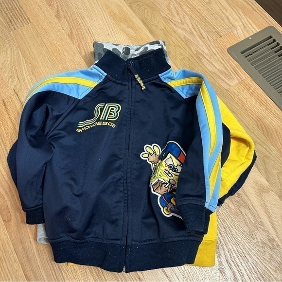 2T Sweatshirt Bundle Boys SpongeBob SquarePants Thomas the Tank Engine Bear - Picture 4 of 5